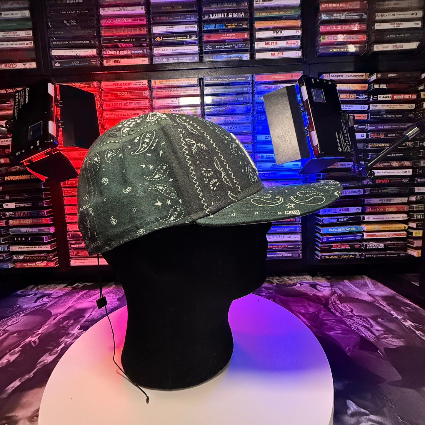 NWOT Kith x New Era x Yankees Deconstructed Bandana Low Profile Fitted Cap Stadium Green Paisley