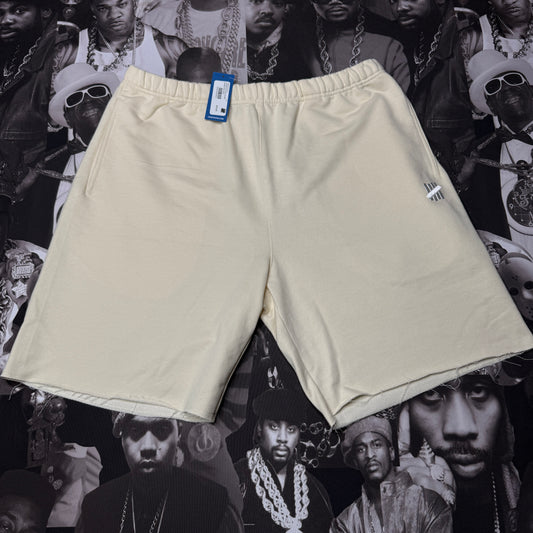 NWT UNDFTD Icon Sweatshort Almond size L Undefeated