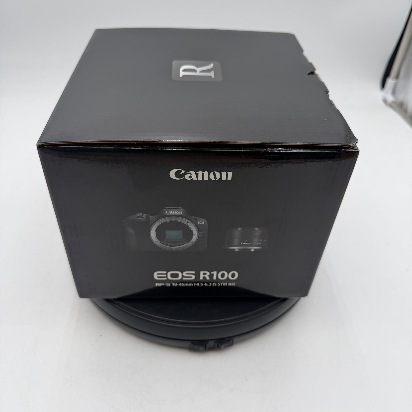 New Canon EOS R100 Digital Camera Kit - Black
