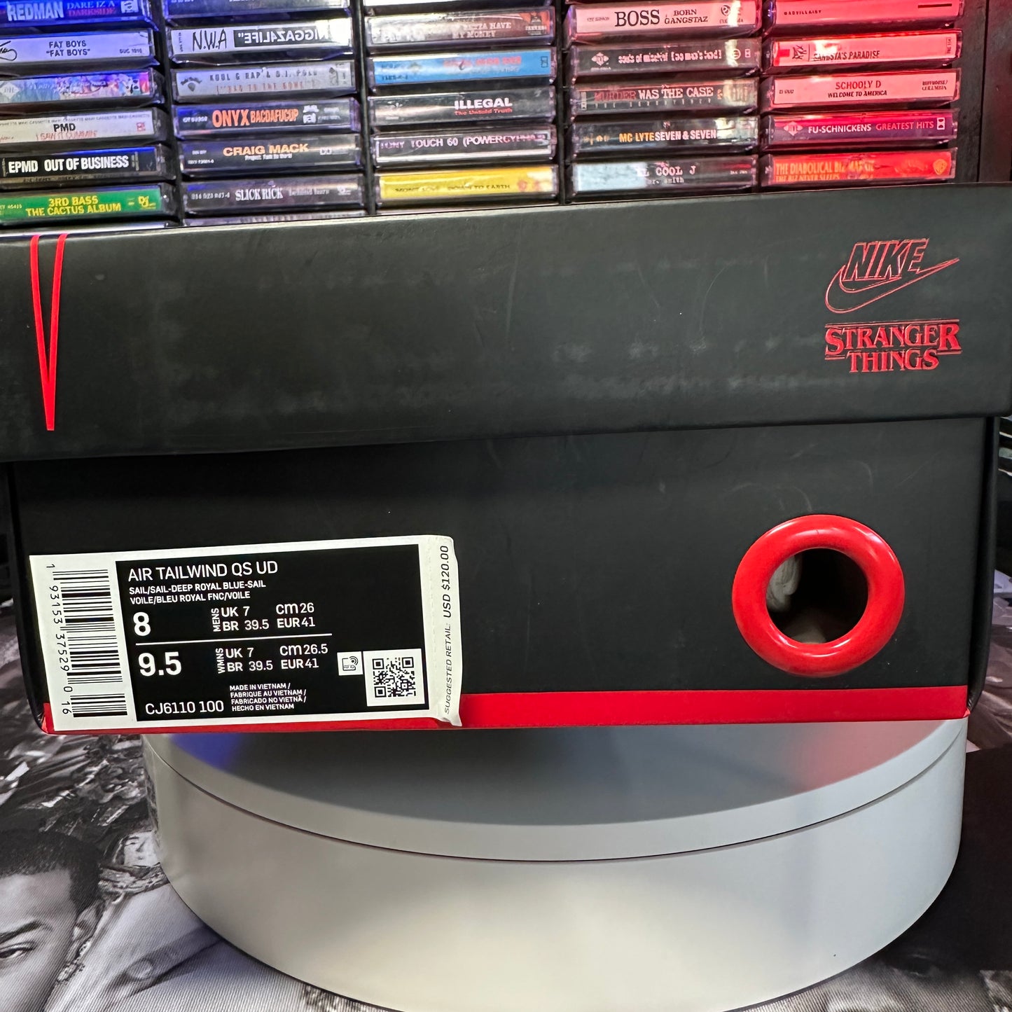 Nike Stranger Things x Air Tailwind SZ 8 CJ6110-100