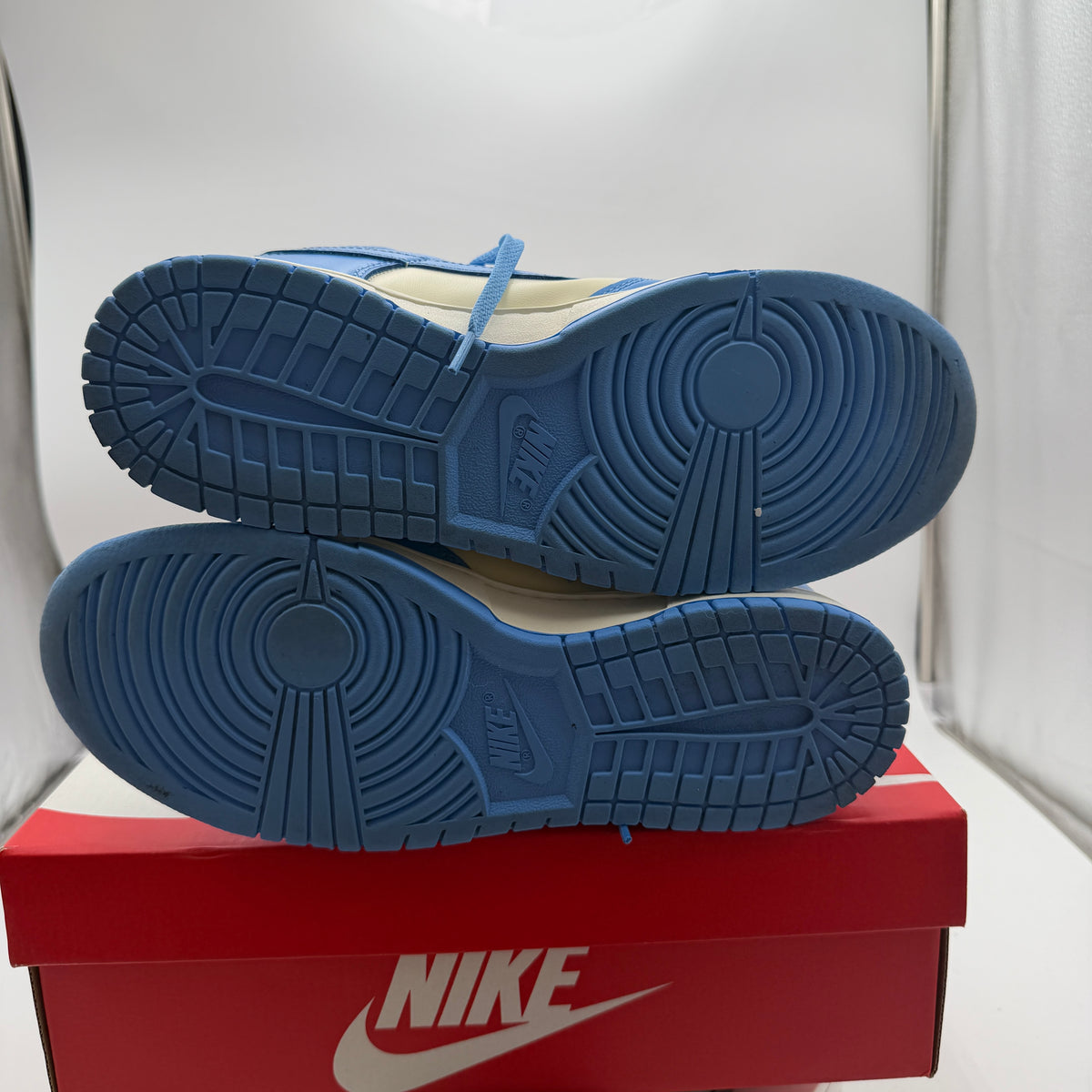 Nike Dunk Low Retro Coconut Milk/University Blue DV0833-113 Used Sneakers