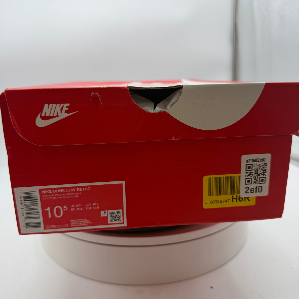 Nike Dunk Low Retro Coconut Milk/University Blue DV0833-113 Used Sneakers
