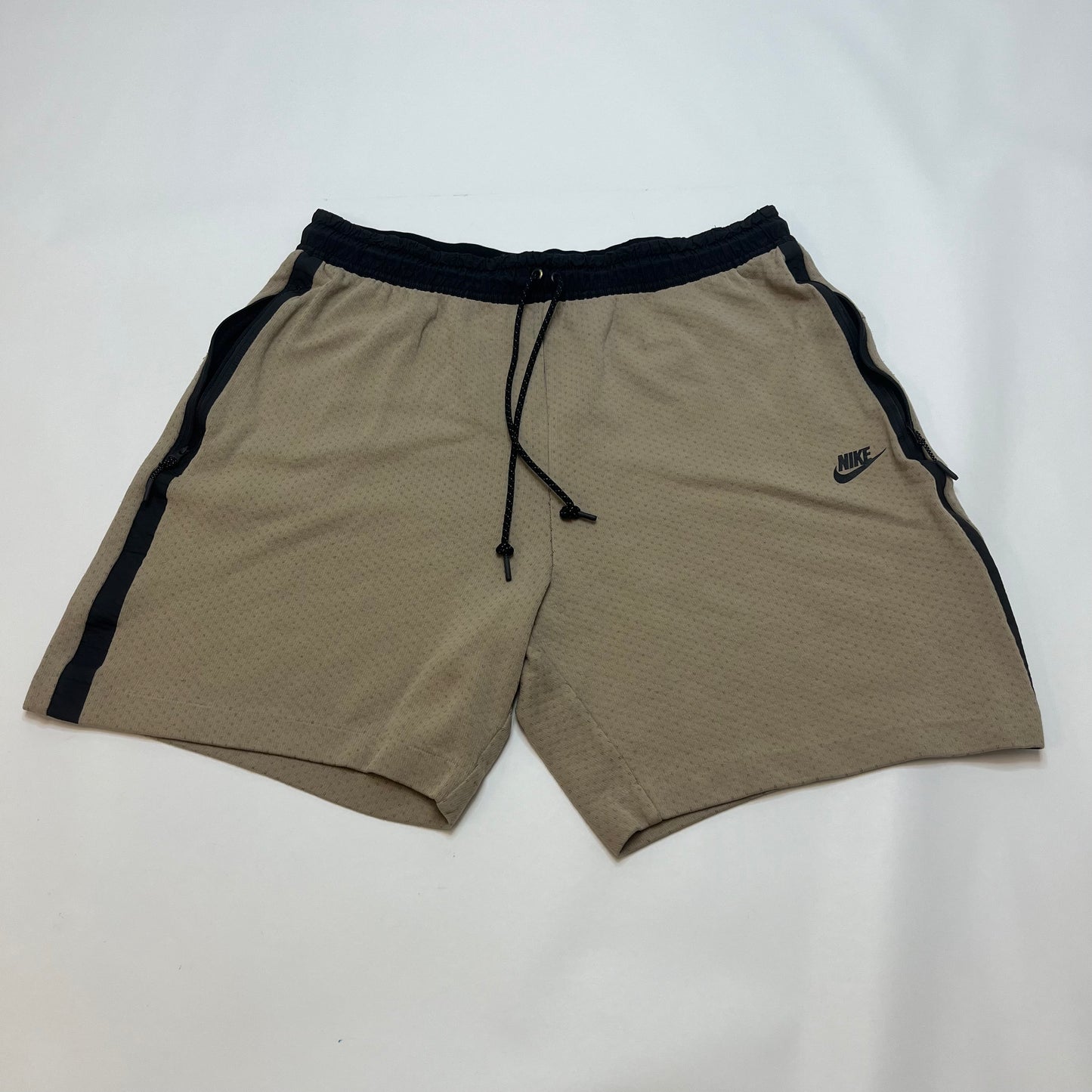 Nike Men's Mesh Cotton Blend Basketball Shorts XL Multi-Colored