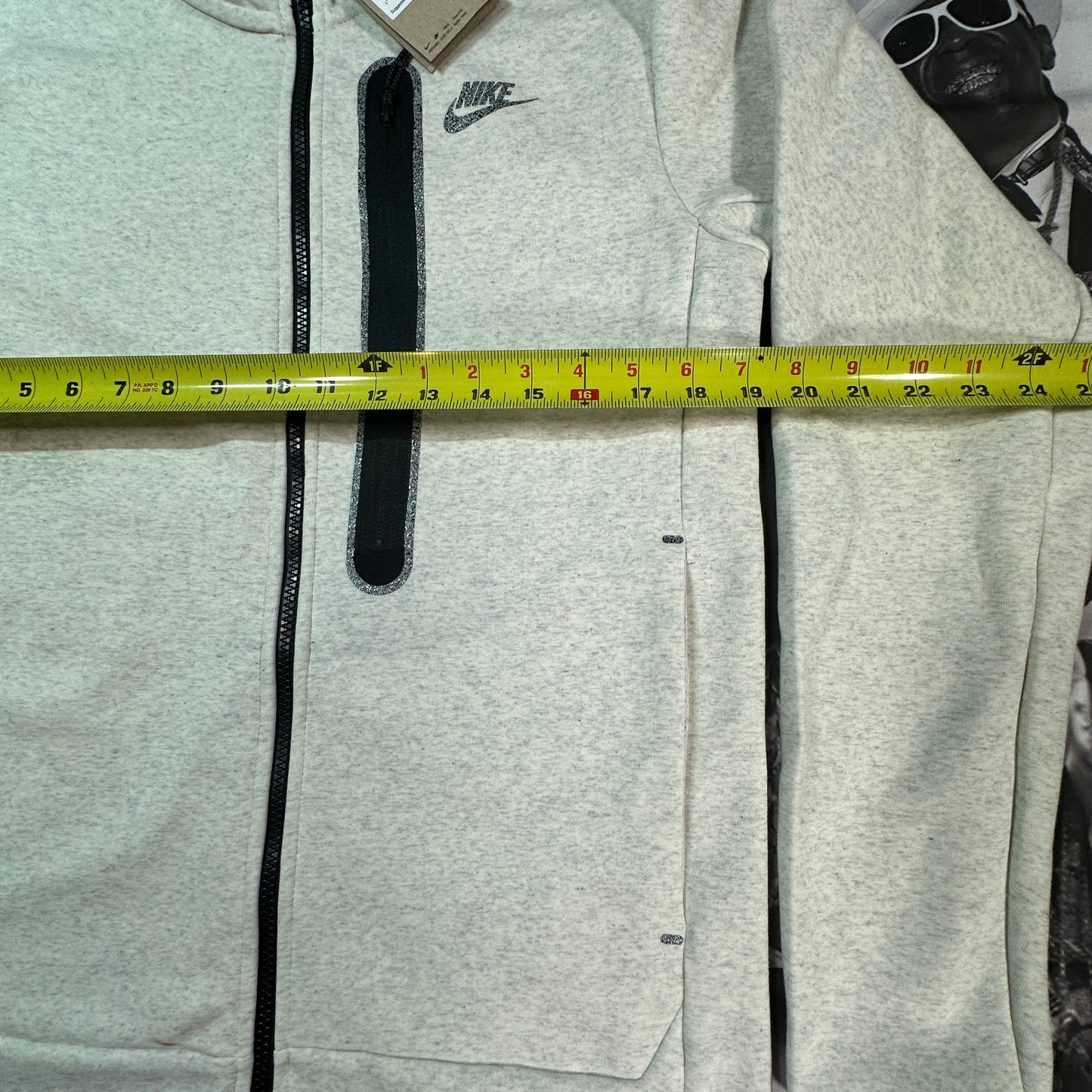 NEW Nike Sportswear Tech Fleece Full Zip Beige Jacket DR9150-100 Men's Sz Small