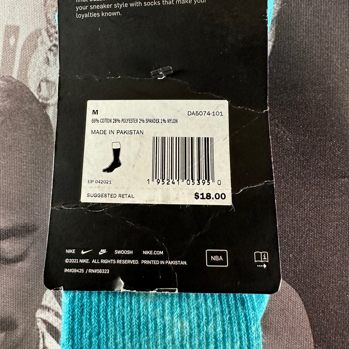 Nike Tie Dye Quick Dry Breathable Sports Socks Couple Style One Pair Blue DA5074-101