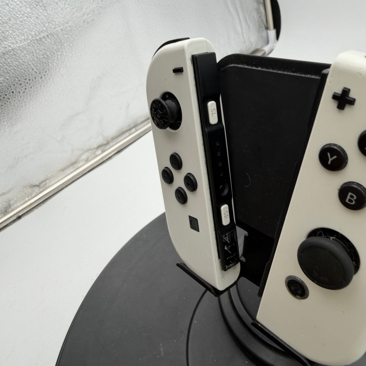 Nintendo Switch Joy-Con Pair Hac-016 & Hac-015 White Used B