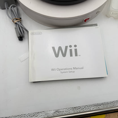Nintendo Wii (RVL-001) 2006 Home Video Game Console - White