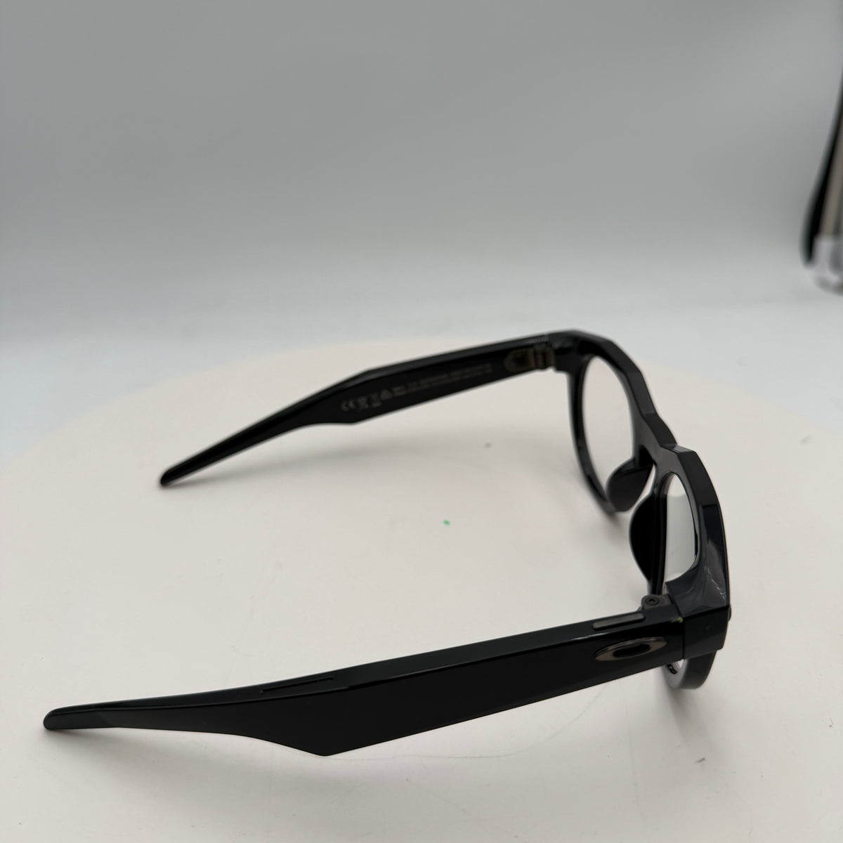 Oakley Meta HSTN Smart Glasses with Transition Lens - Black