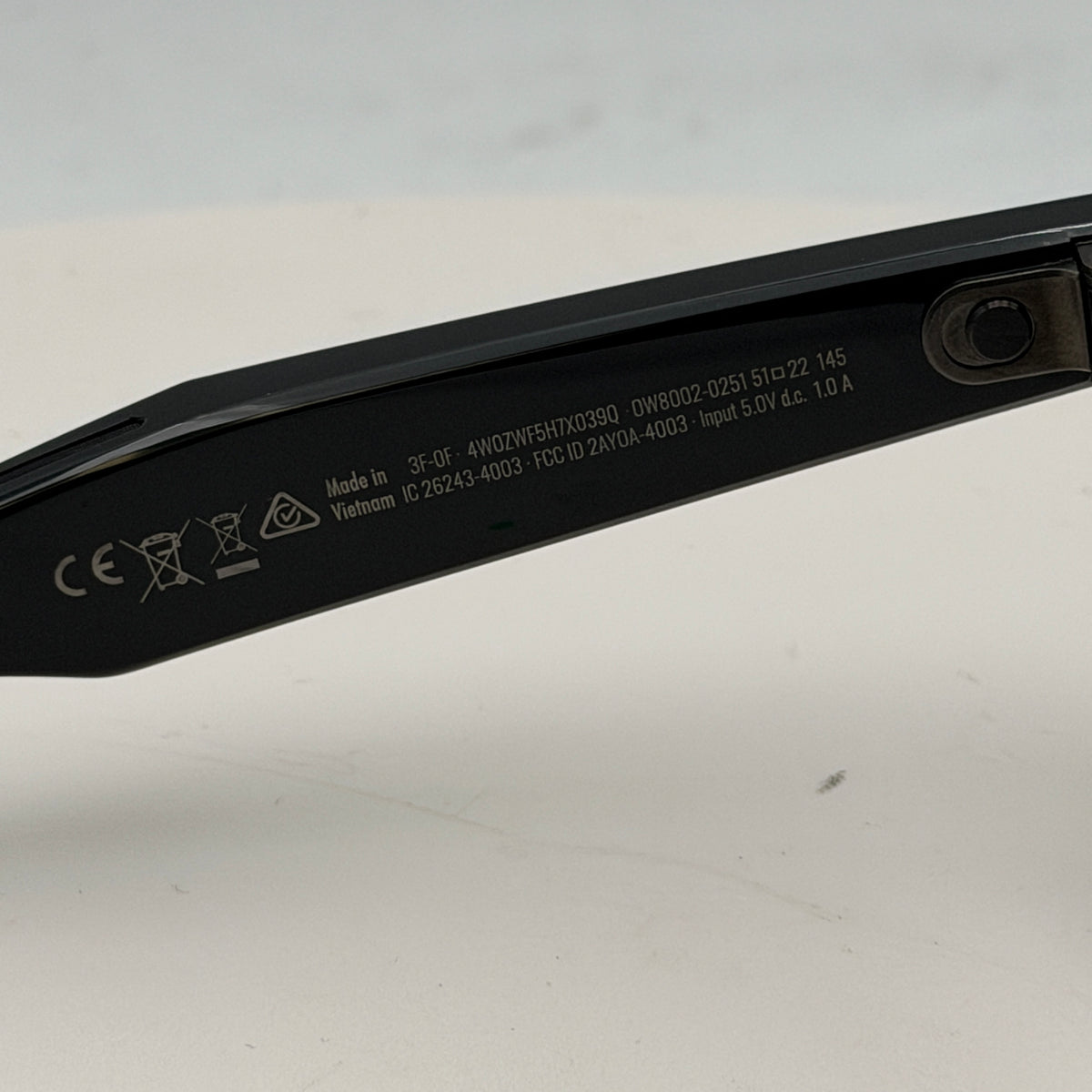 Oakley Meta HSTN Smart Glasses with Transition Lens - Black