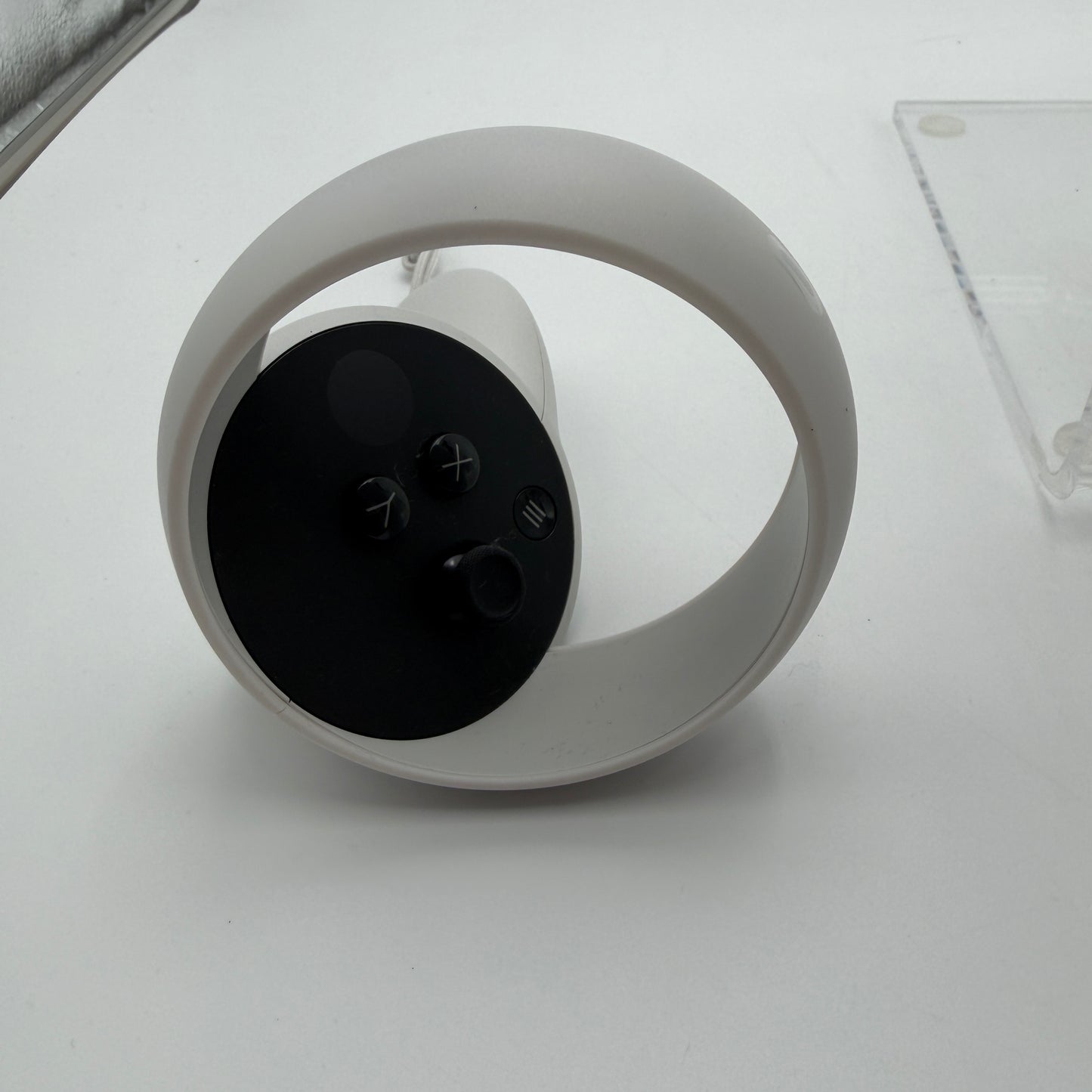 Meta Oculus Quest 2 128GB White VR Headset and Controllers and Box