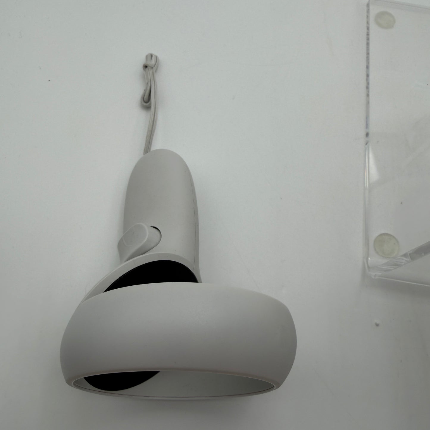 Meta Oculus Quest 2 128GB White VR Headset and Controllers and Box