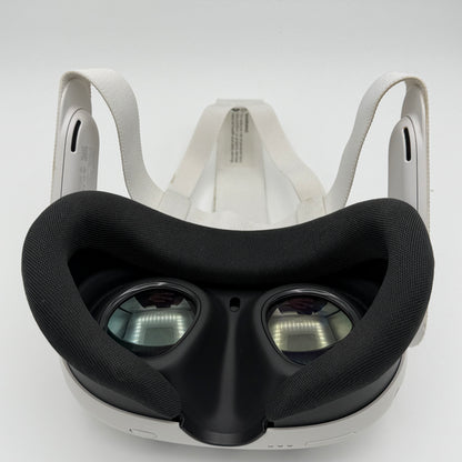 Meta Quest 3 512GB White VR Headset with Joycons READ