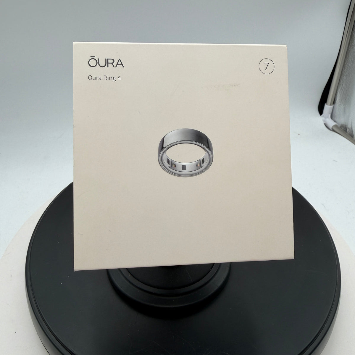 Oura Ring 4 - 2024 Smart Ring, Silver, Size 7