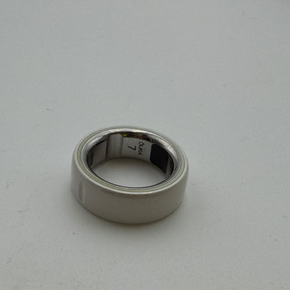 Oura Ring 4 Ceramic 2024 Smart Ring Cloud White Size 7