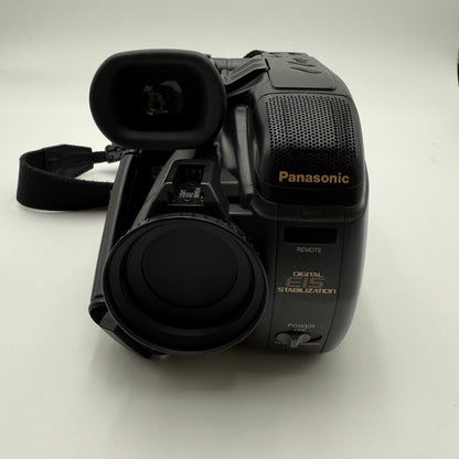 Vintage 1994 Panasonic Palmcorder IQ Black Camcorder - Used - Free Shipping