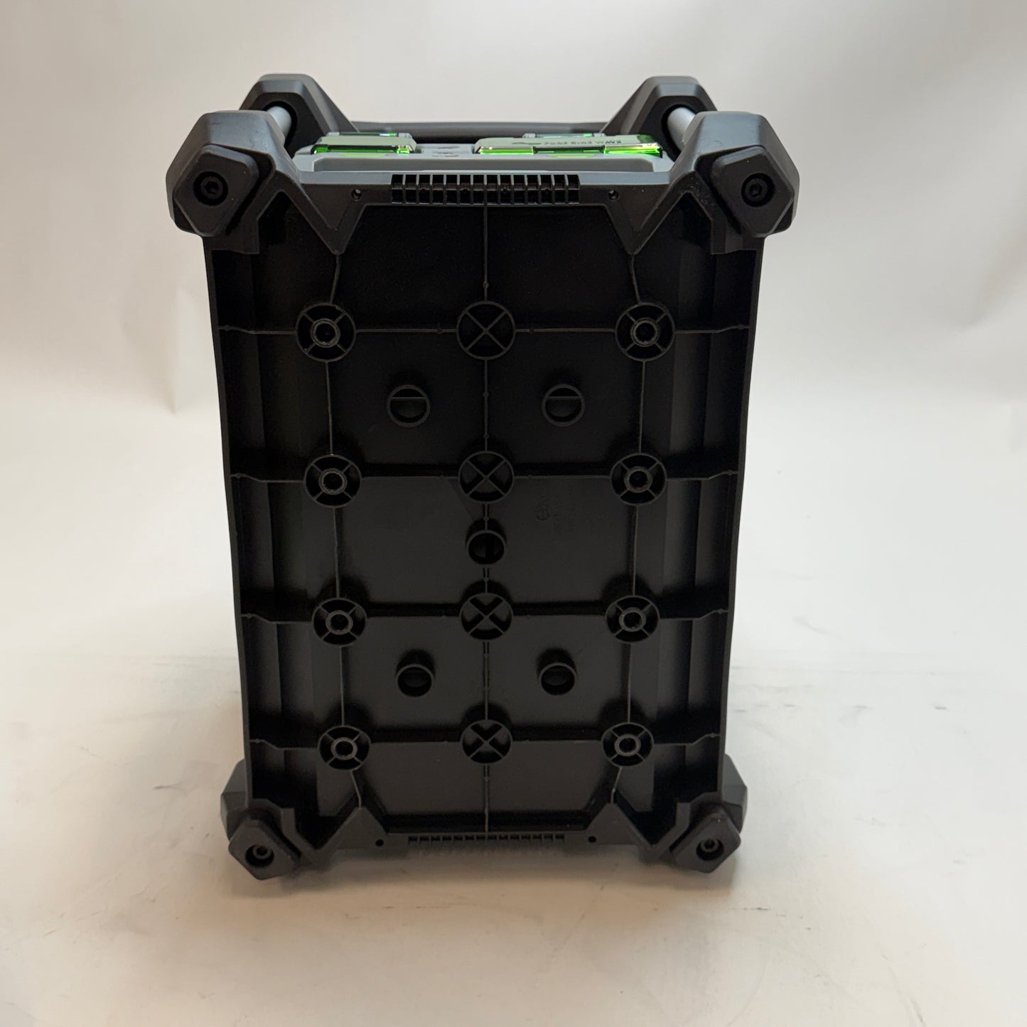 EGO Nexus PST3040 Portable 3000W Power Station & Battery Charger W Exrtas
