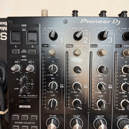 Pioneer DJM-900NXS2 4 Channel Digital Pro DJ Mixer Black Used with Box
