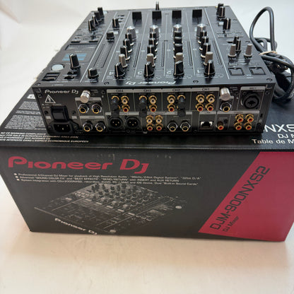 Pioneer DJM-900NXS2 4 Channel Digital Pro DJ Mixer Black Used with Box