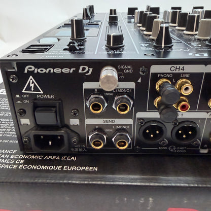 Pioneer DJM-900NXS2 4 Channel Digital Pro DJ Mixer Black Used with Box