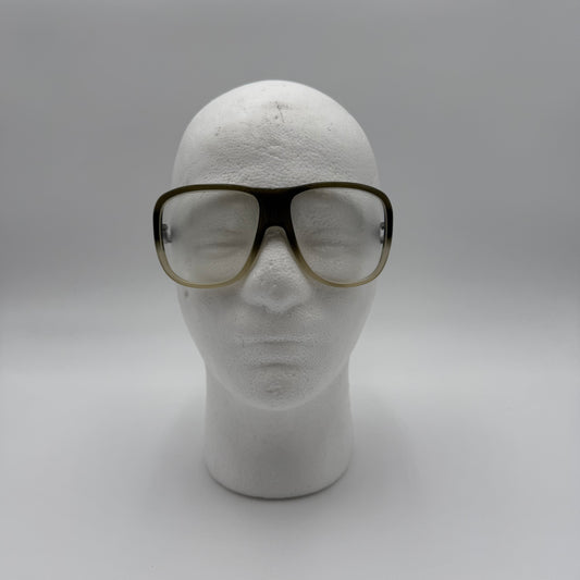 Prada Black Frames SPR 01M ZYX-4M1 Used sunglasses/eyeglasses