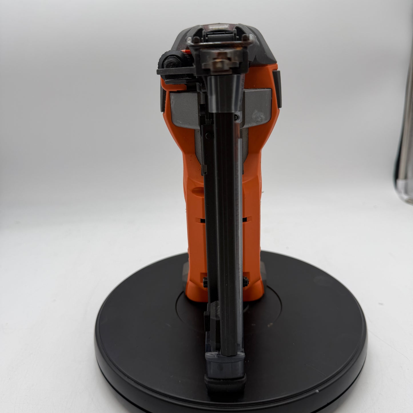 RIDGID 18V 18 Gauge Brushless Brad Nailer Orange (R09891) Tool Only