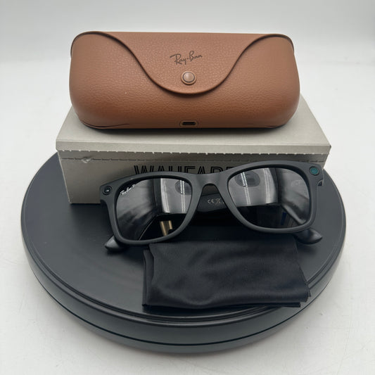 Ray-Ban Meta Wayfarer RW4008 Large Smart Glasses, Matte Black Polarized