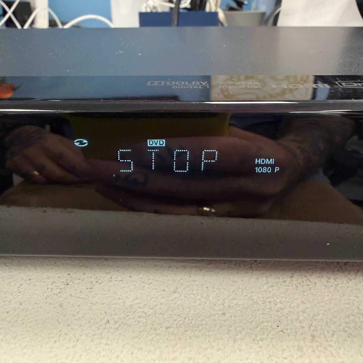 Samsung 1080p DVD Player HDMI HD Upscaling DVD-1080P8/XAA with Remote