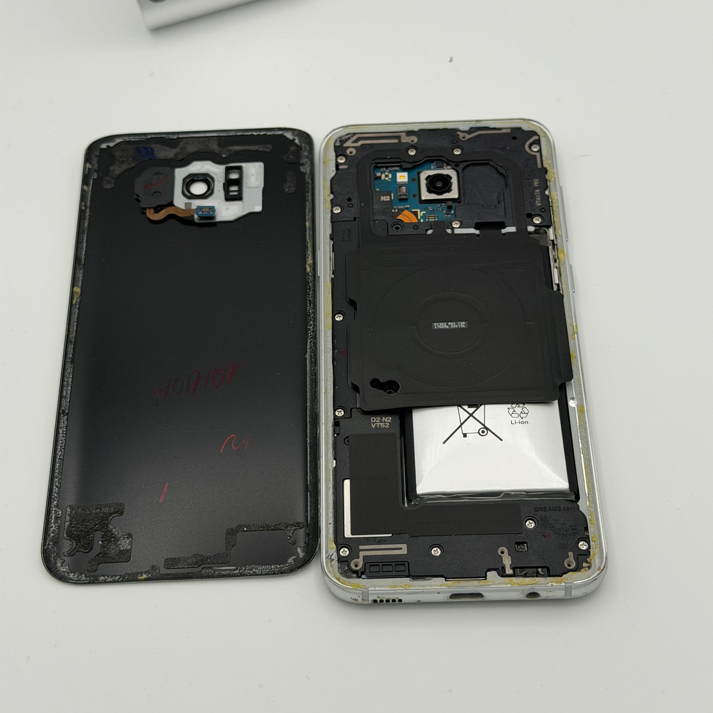 Samsung Galaxy S8+ Silver For Parts or Repair