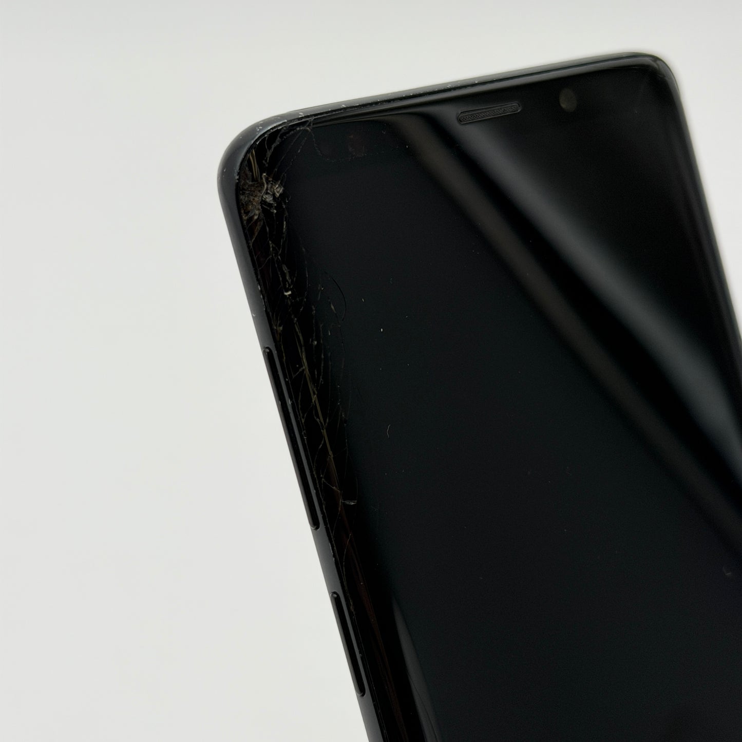 Samsung Galaxy S9+ 64GB Sprint Black Cell Phone Used Cracked Screen