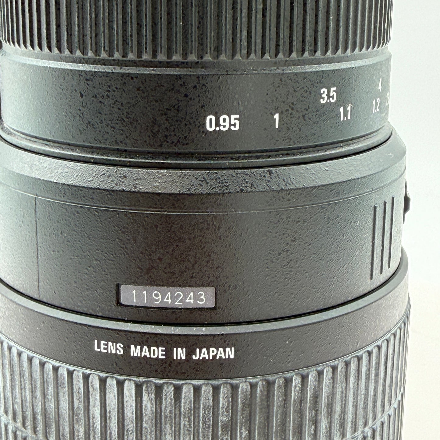 Sigma AF 70-300mm f/4-5.6 D DL Macro Lens for Nikon F - Black