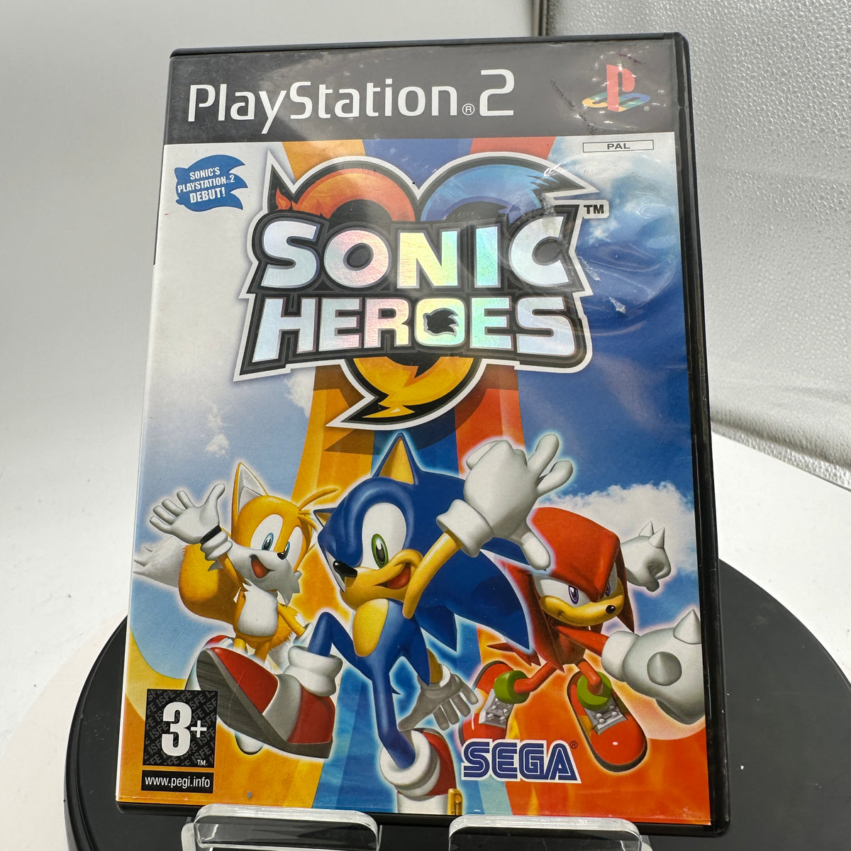 Sonic Heroes PAL PlayStation 2 Video Game Black Used With Box