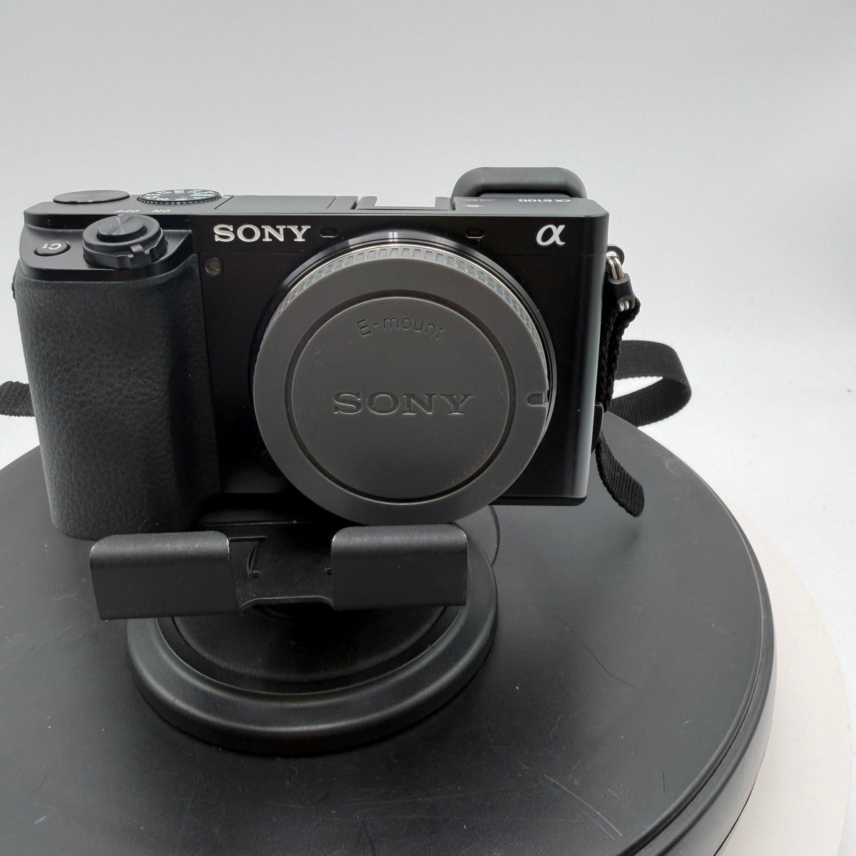 Sony A6100 Digital Camera Black Kit w/ Extras 1104 Shutter Count