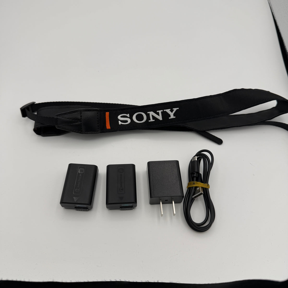 Sony A6400 Digital Camera Bundle Low Shutter Count