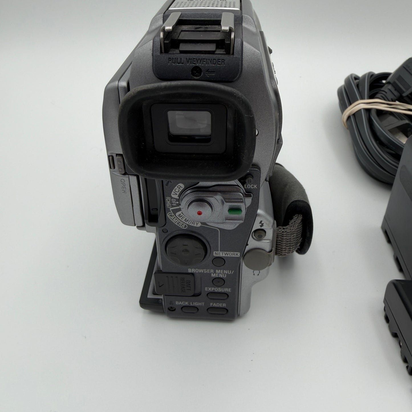 Vintage Sony DCR-PC120E Mini DV Tape Camcorder TESTED READ