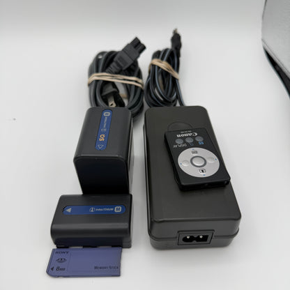 Vintage Sony DCR-PC120E Mini DV Tape Camcorder TESTED READ