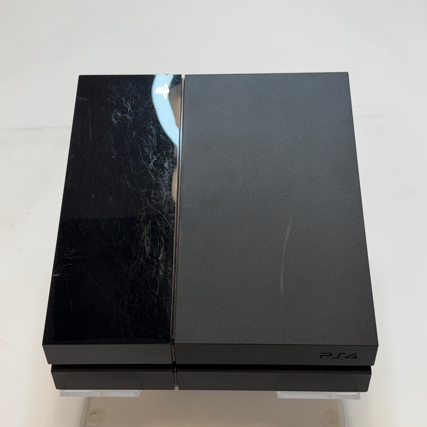 Sony PlayStation 4 CUH-1115A 500GB With Controller