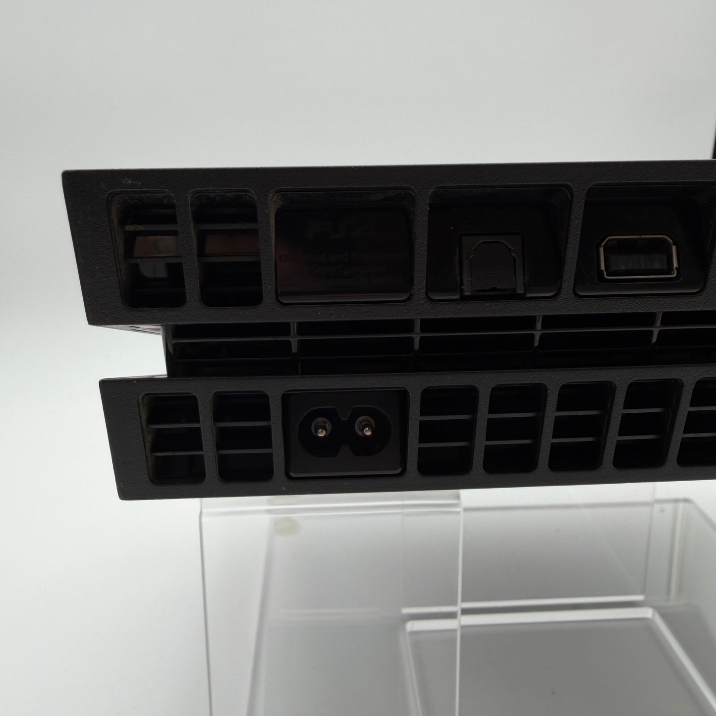 Sony PlayStation 4 CUH-1215A 500GB CONSOLE ONLY