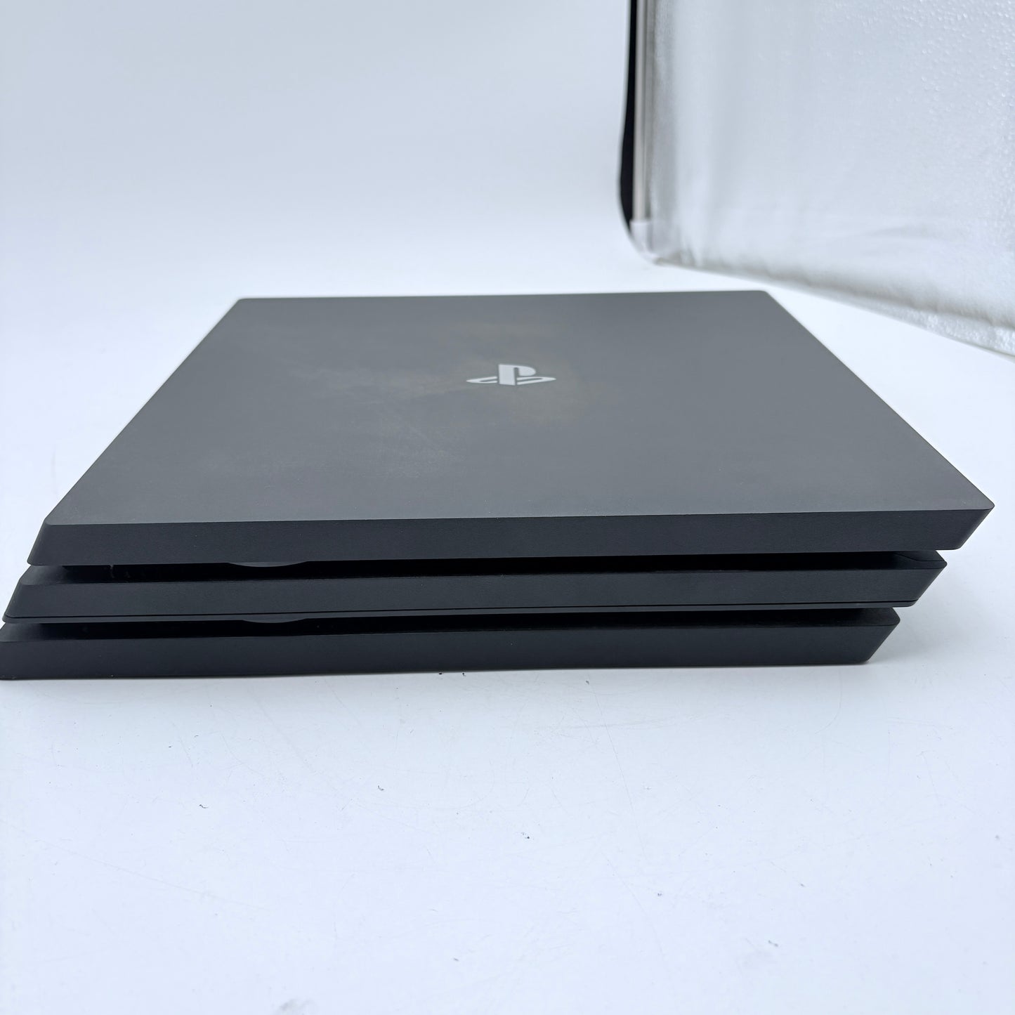 Sony PlayStation 4 Pro CUH-7015B 1TB Used With Box and Cables