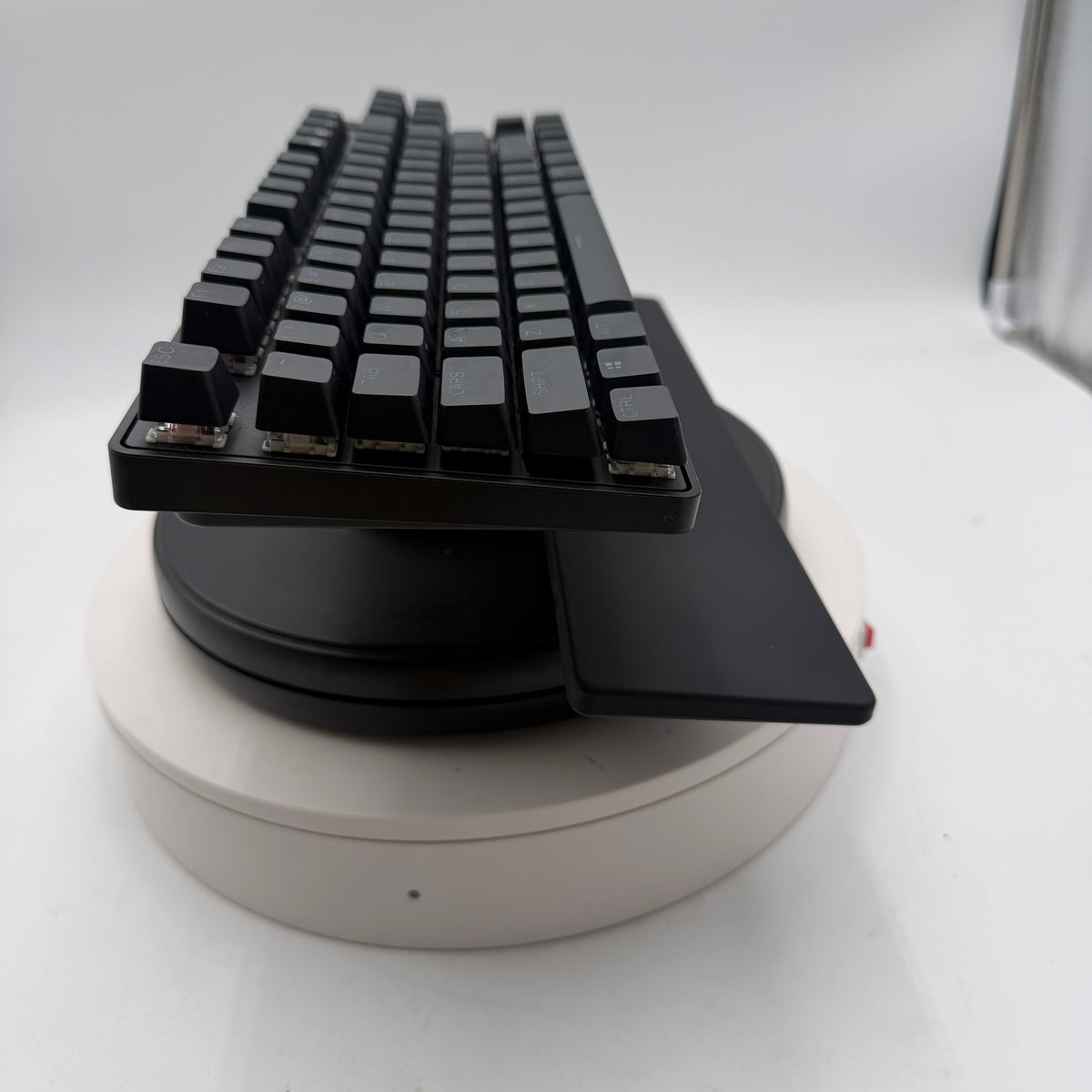 SteelSeries Apex Pro TKL Gen 3 Wired Magnetic Hall-Effect OmniPoint Adjustable Keyboard - Black
