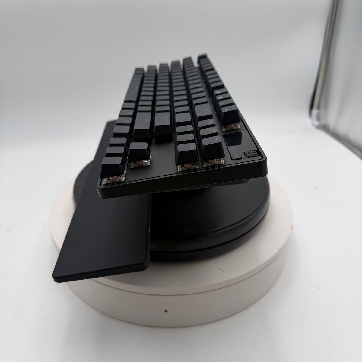 SteelSeries Apex Pro TKL Gen 3 Wired Magnetic Hall-Effect OmniPoint Adjustable Keyboard - Black