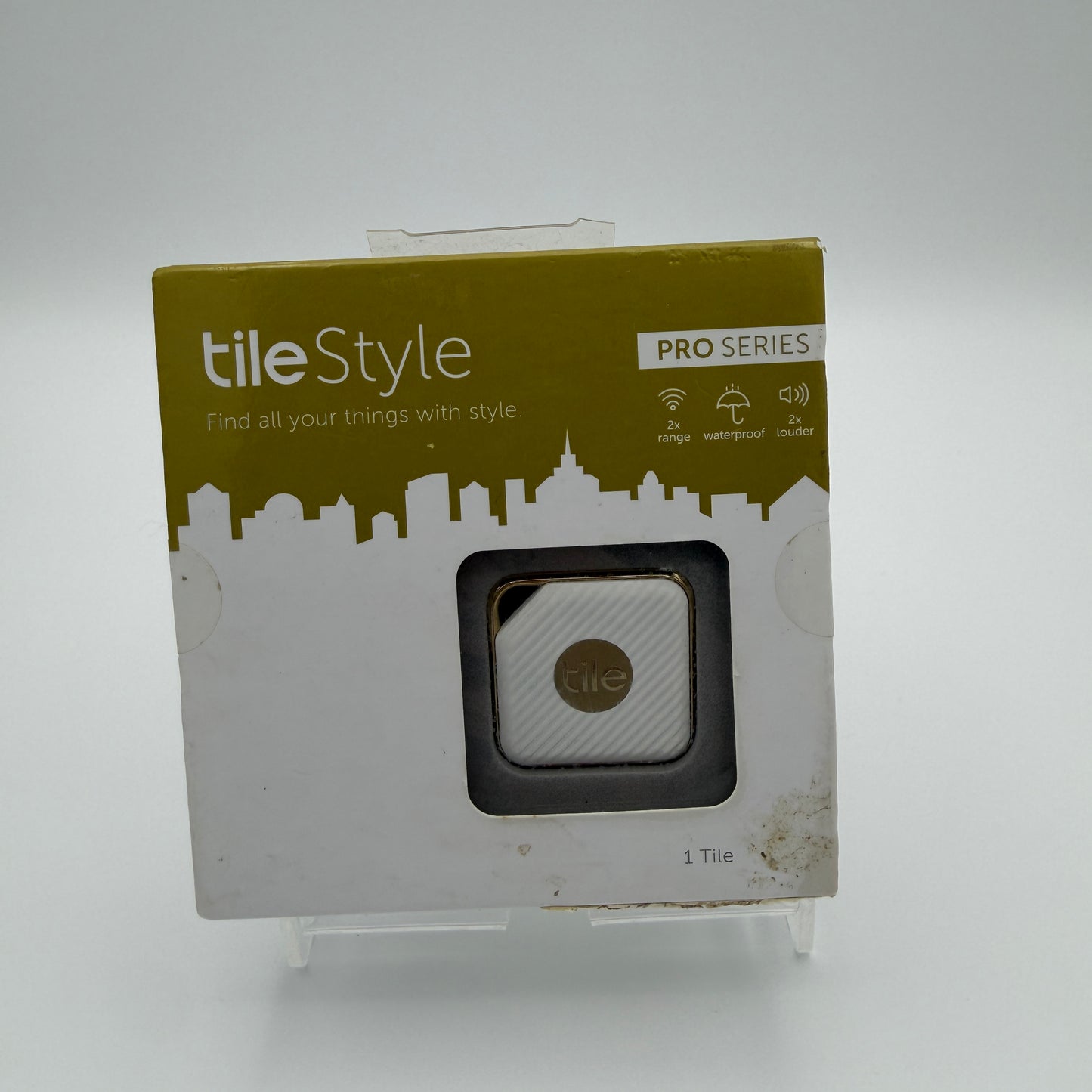 Tile Pro Series Bluetooth Tracker Finder White and Gold New In Box