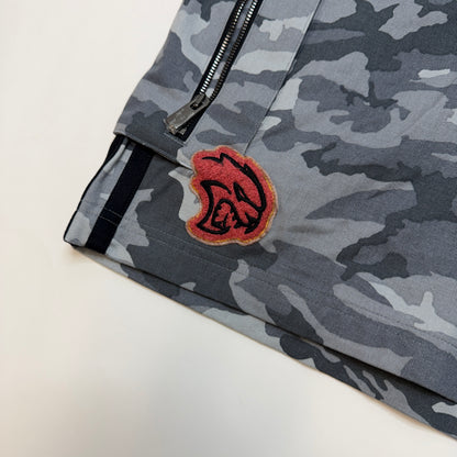 Under Armour Dodge SRT Hellcat Cargo Shorts Men's XL Gray Camo