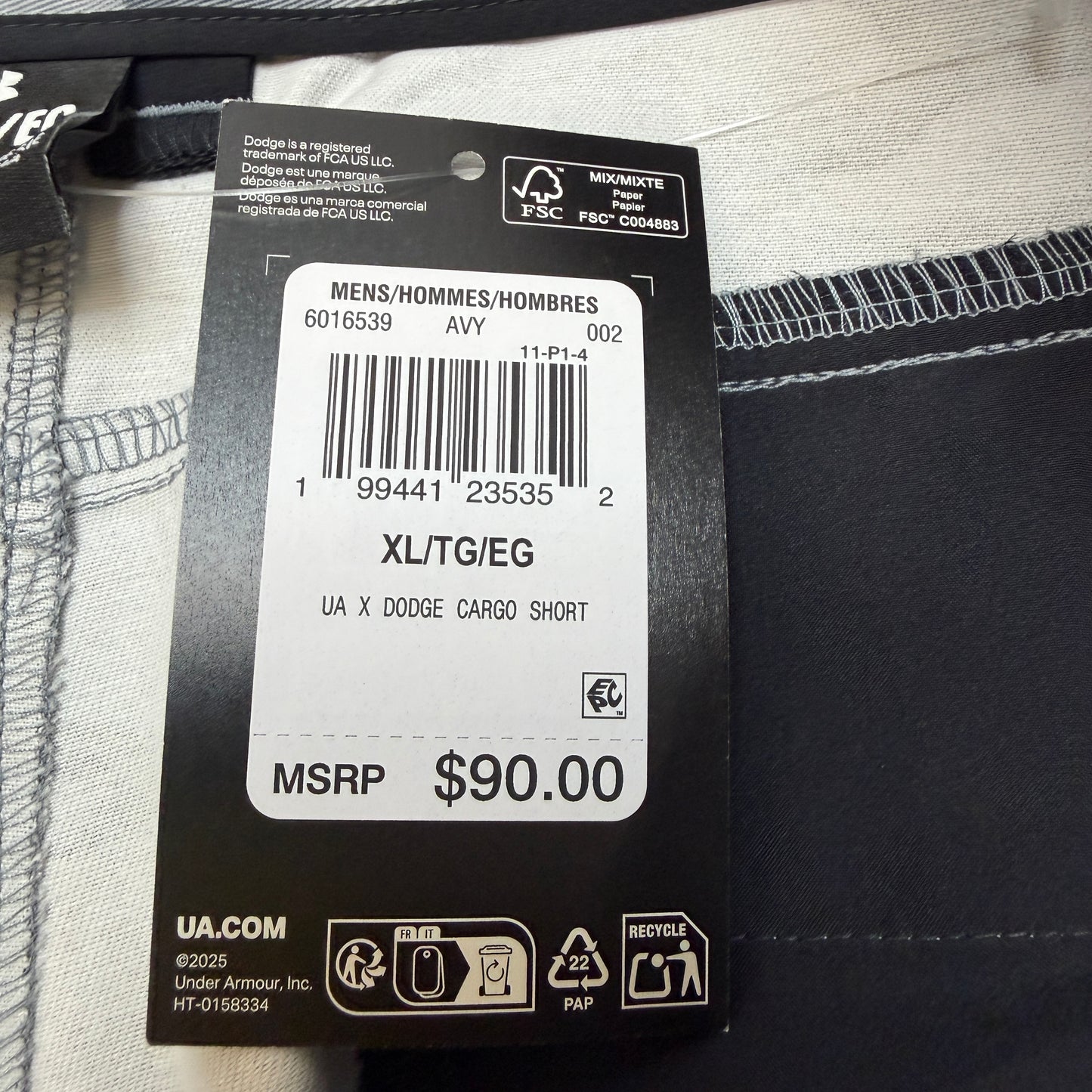 Under Armour Dodge SRT Hellcat Cargo Shorts Men's XL Gray Camo