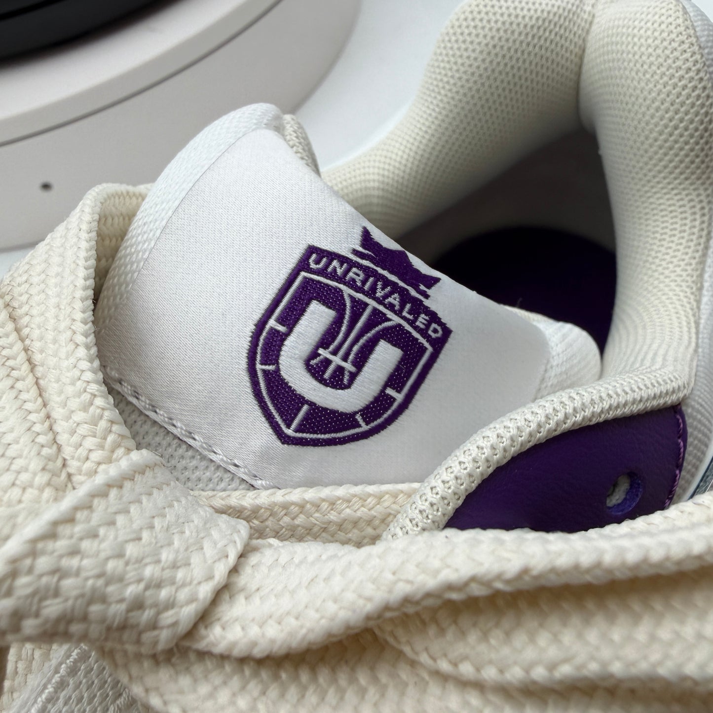 Under Armour Arc 96 Unrivaled Men's Size 13 Sneakers - White Purple Teal, New No Box
