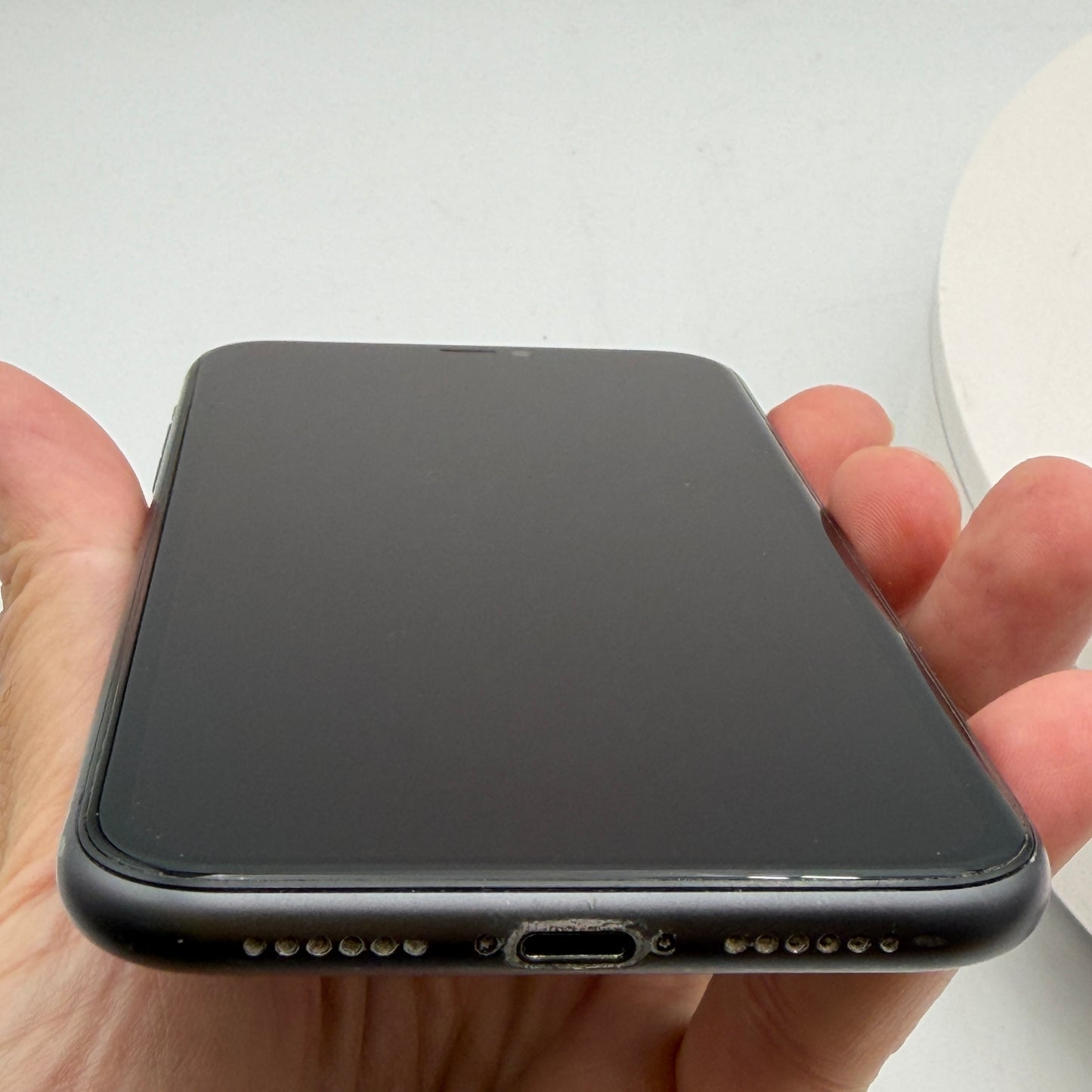 Unlocked Apple iPhone 11 64GB Black Read