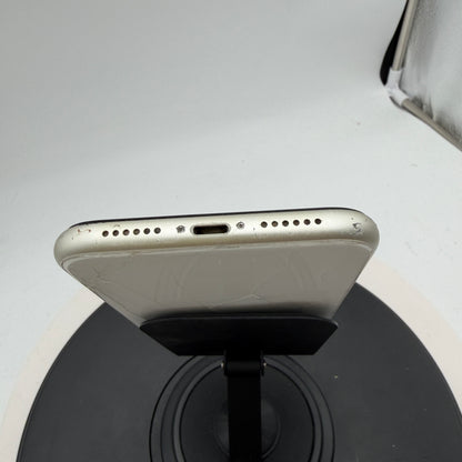 Unlocked Apple iPhone 11 64GB White READ