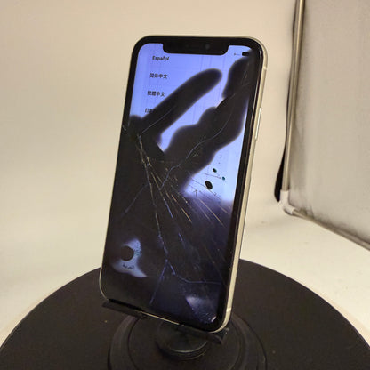 Unlocked Apple iPhone 11 64GB White READ