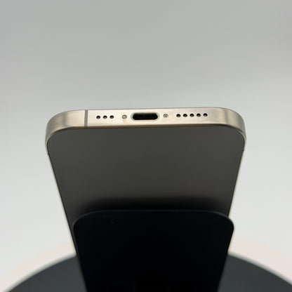 Unlocked Apple iPhone 15 Pro 256GB Natural Titanium 90% Battery Health