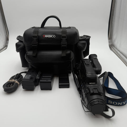 Vintage 1994 Sony Handycam Video 8 CCD-FX230 Camcorder - Used - Free Shipping!
