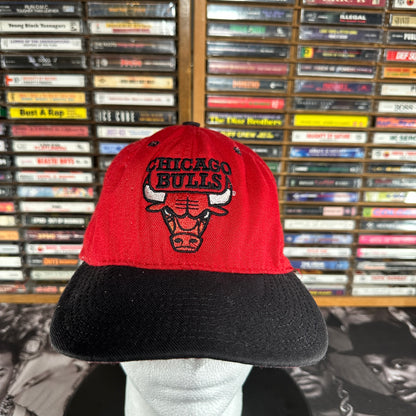 Vintage 90's Chicago Bulls Sports Specialties NBA Black Snapback Hat OSFA YOUTH